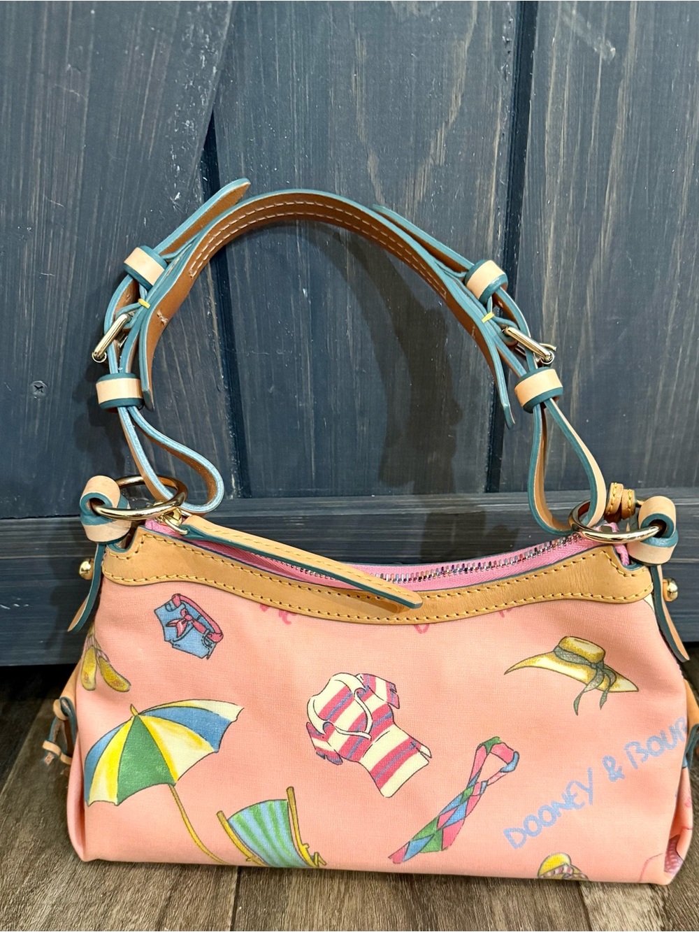 Vintage Dooney & Bourke east / west bag